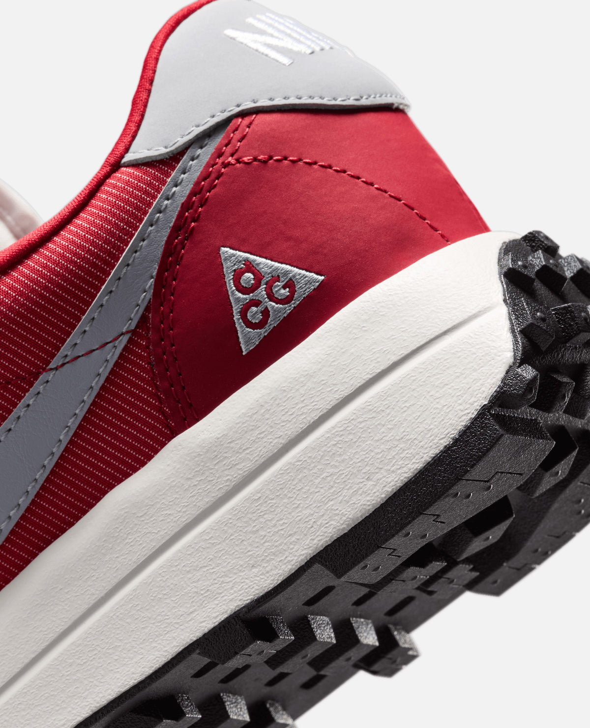 Nike ACG Ldv (Varsity Red/Wolf Grey-Sail-White-Black-Wolf Grey)